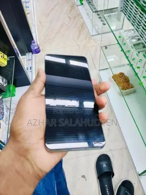 OnePlus 10 Pro (Used)