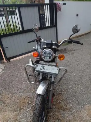 Suzuki GN 125 2004