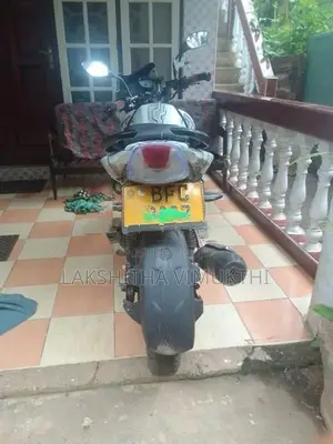 TVS Apache RTR 180 2017