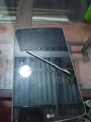 LG V495 (Used)