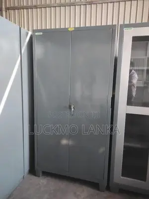 New 6x3 Size Steel Office Cupboard (Yy3)
