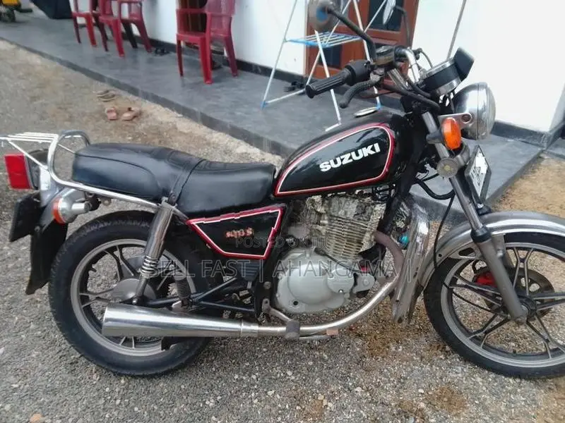 Suzuki GN 125 2004