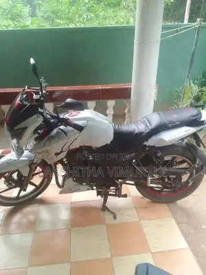 TVS Apache RTR 180 2017