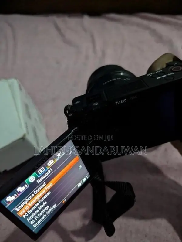Sony ZV-E10 Mirrorless Camera With 16-50mm Lens