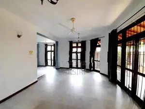 03 Story Modern House Sale at Mahragama