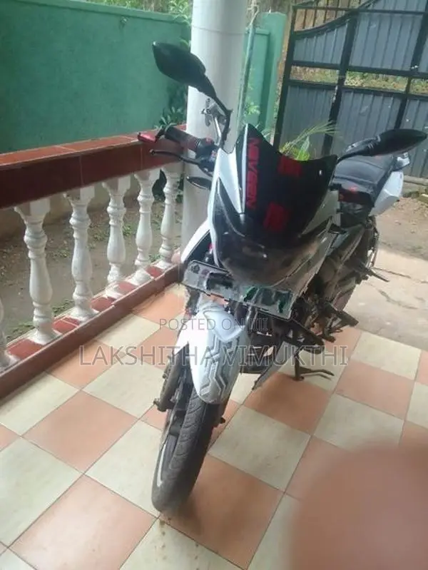 TVS Apache RTR 180 2017