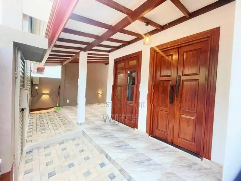 Single House for Sale in Kottawa Kirwathtuduwa
