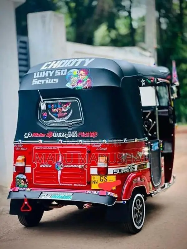 Bajaj RE 2006