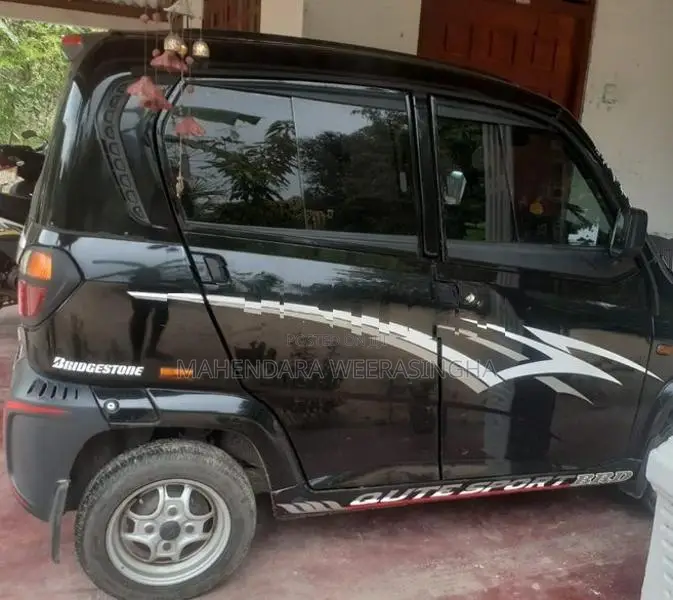 Bajaj Qute 2019