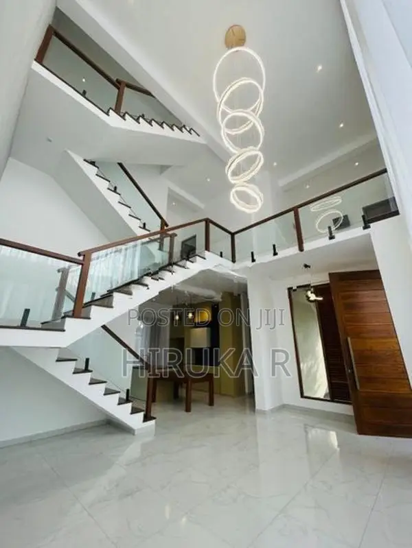 Brand New Luxury House in Maharagama Town