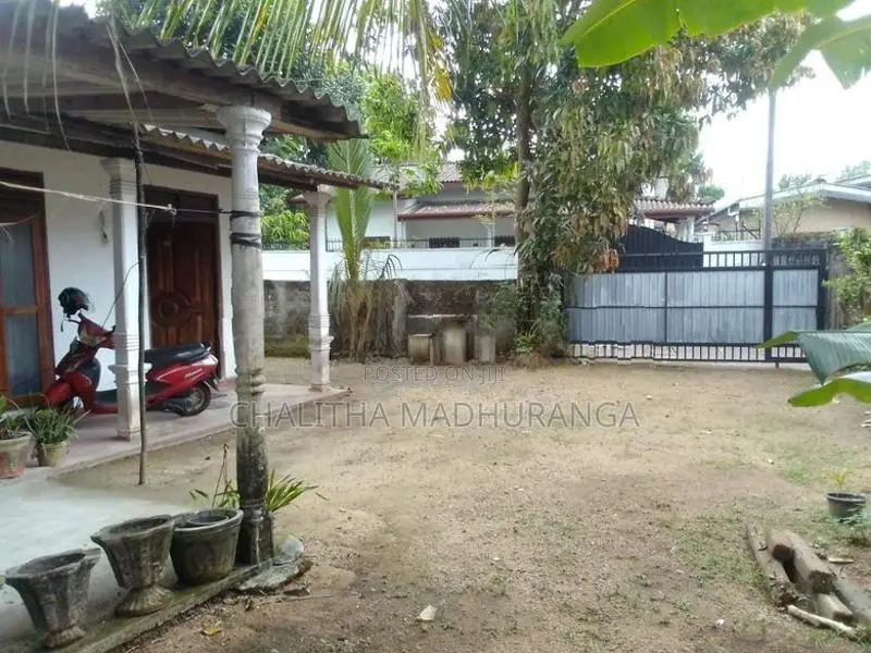 House for Sale Meegoda