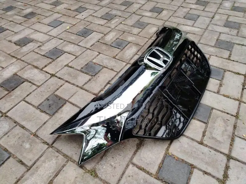 Vezel Front Grill