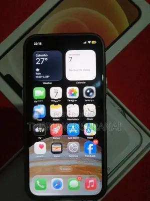 Apple iPhone 12 (Used)