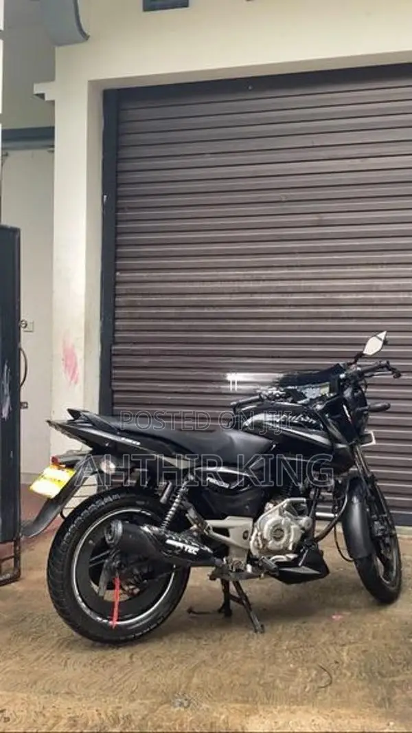 Bajaj Pulsar 150 2016