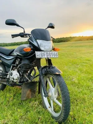 Bajaj Platina Black 2018