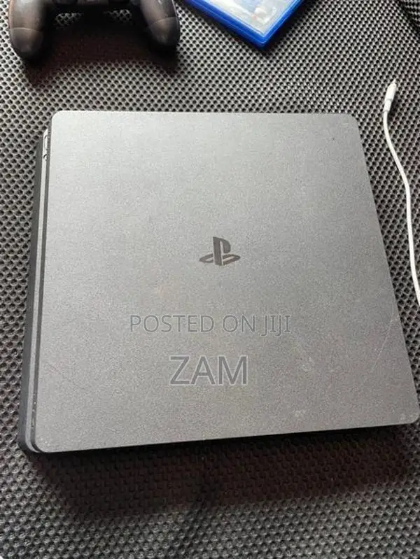 PS4 Slim 500GB