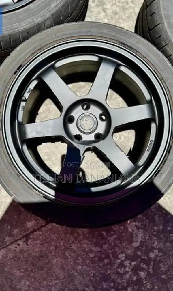 Rota Grid 18"