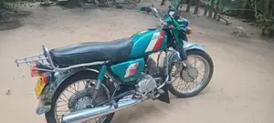 Hero CD 100 2003