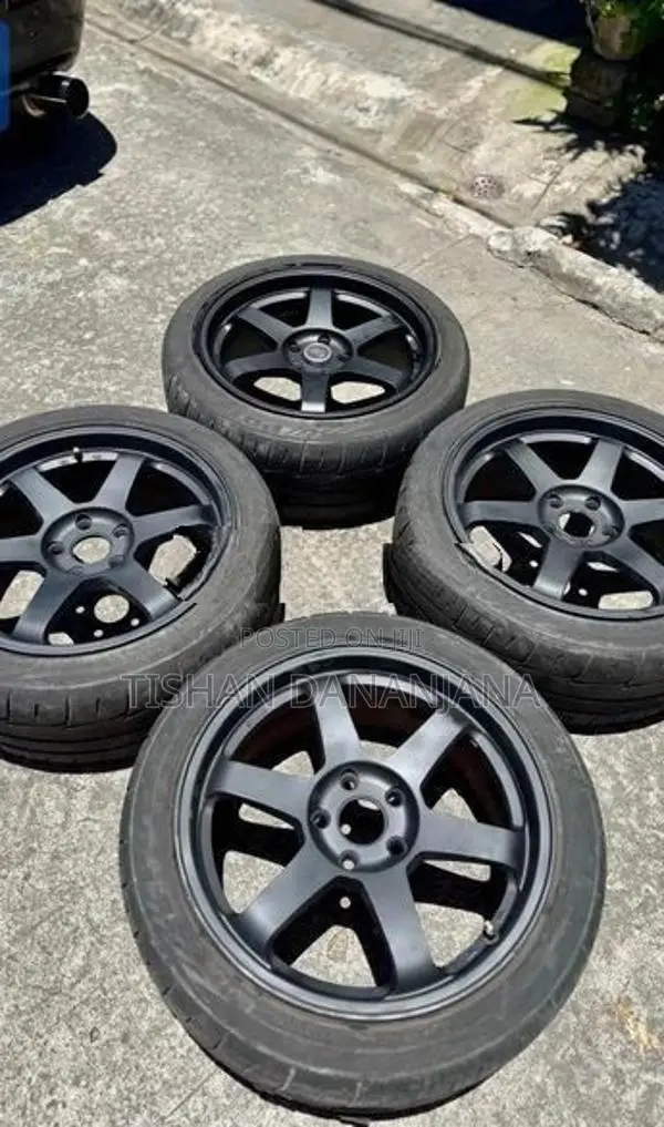 Rota Grid 18"
