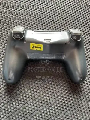 PS4 Slim 500GB
