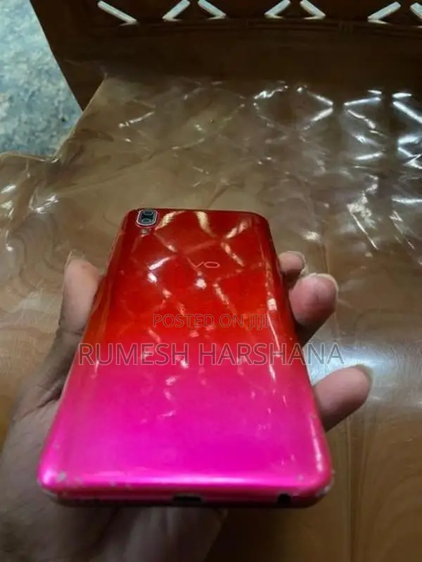 Vivo Y93 (Used)