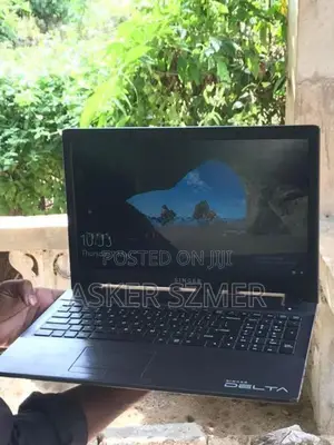 Singer Delta Laptop