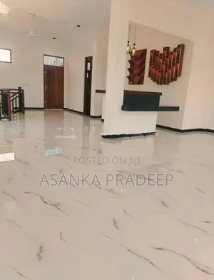 500m to Maharagama Brand New Three Storey Luxury House for Sale(sb7e1)