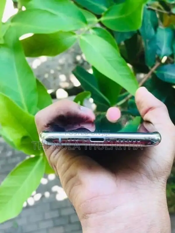 Apple iPhone 11 Pro (Used)
