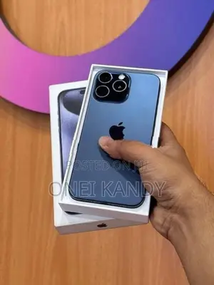 Apple iPhone 15 Pro Max 256GB (Used)