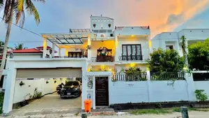 Solar Power AC With Box Modern Luxurious 5 BR House Sale Negombo