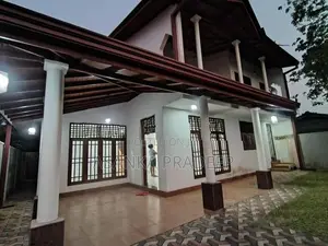 හයිලෙවල් මාර්ගයට මීටර් 300 දුරින් සුඛෝපභෝගී වටිනා දෙමහල් නිවසක්(bwoo29