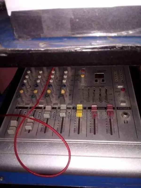 Buffel with Amp