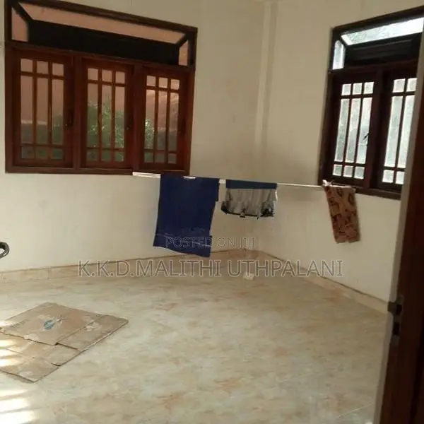 separate Two Story House For Rent Kalubovila