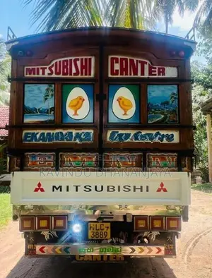 Mitsubishi Canter 2001