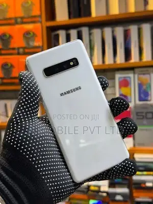 Samsung Galaxy S10 Plus 12GB RAM 1TB (Used)