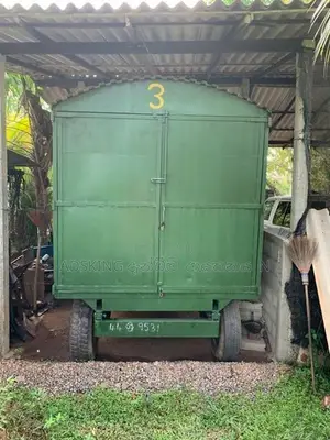 Cabin in Divulapitiya