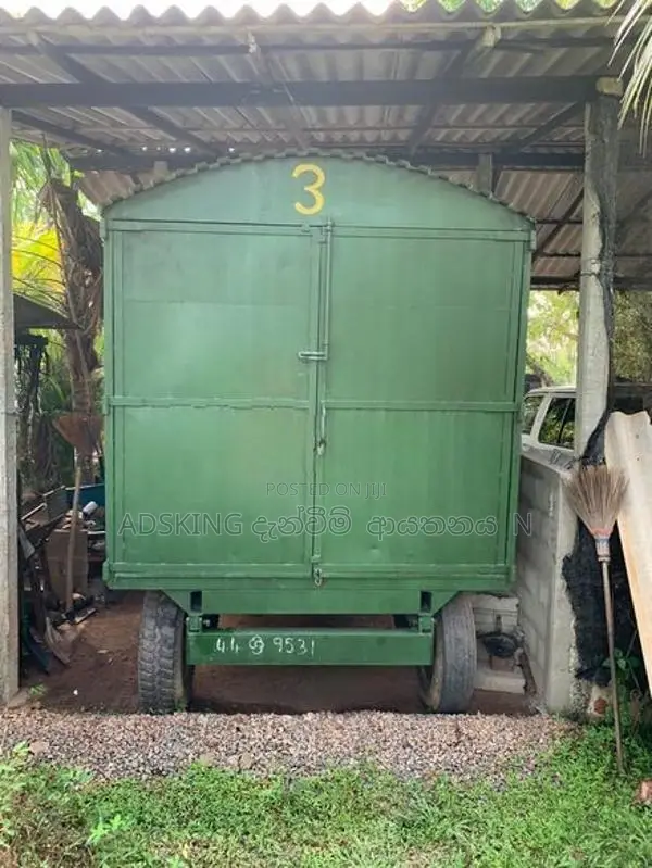 Cabin in Divulapitiya