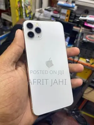 Apple iPhone 11 Pro Max 256GB (Used)