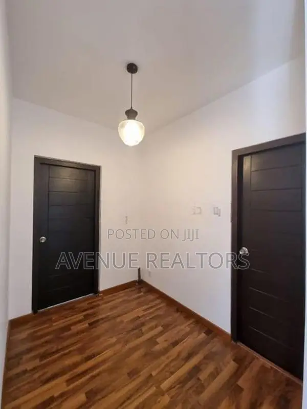 4BR Apartment for Rent in Colombo 08