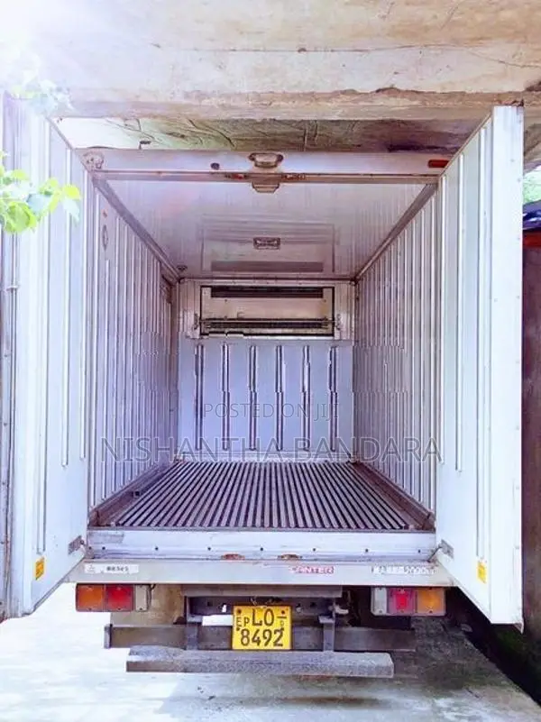 Mitsubishi Canter 2007