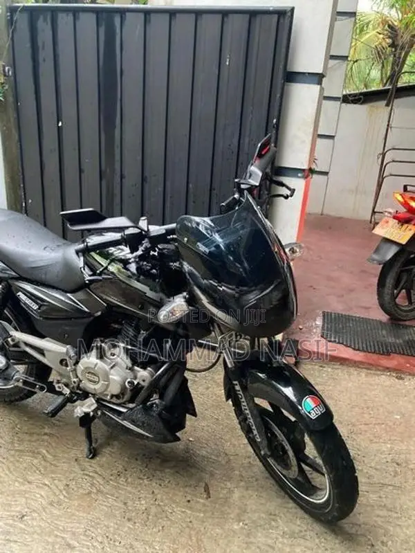 Bajaj Pulsar 150 2016