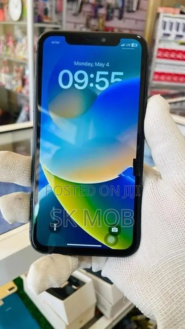 Apple iPhone 11 (Used)