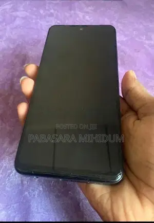 ZTE Nubia V60 256GB (Used)