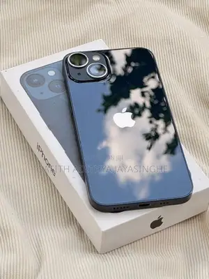 Apple iPhone 13 128GB (Used)