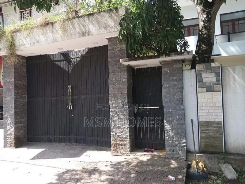 19 Perch Land With All Complete House For Sale in Kuliyapitiya