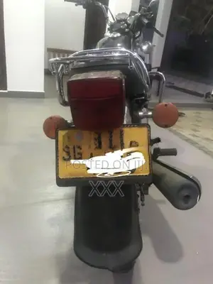 Suzuki GN 125 2020