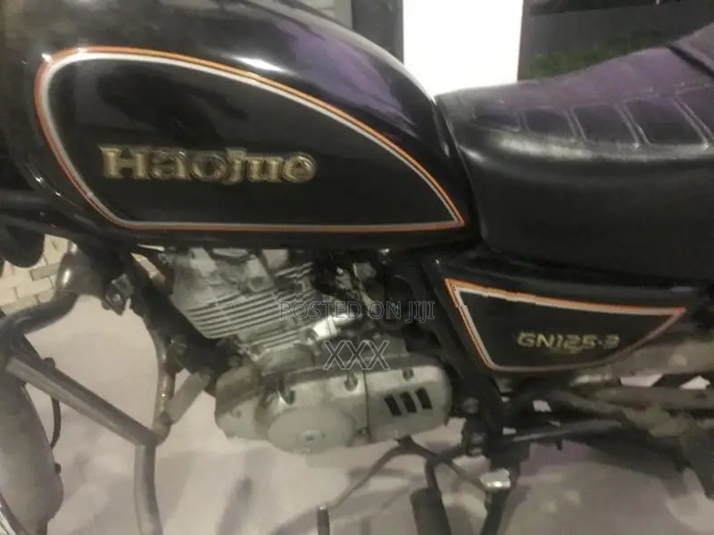 Suzuki GN 125 2020