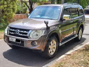 Mitsubishi Montero diesel 2013