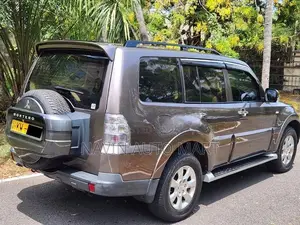 Mitsubishi Montero diesel 2013
