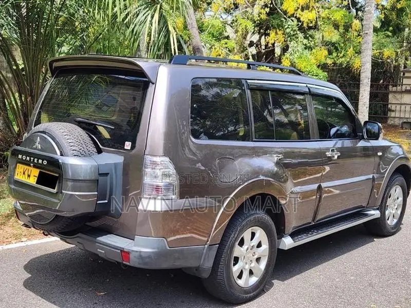 Mitsubishi Montero diesel 2013